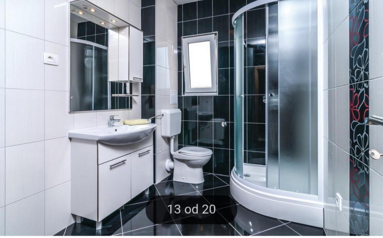 Apartments Tomic Split Bagian luar foto